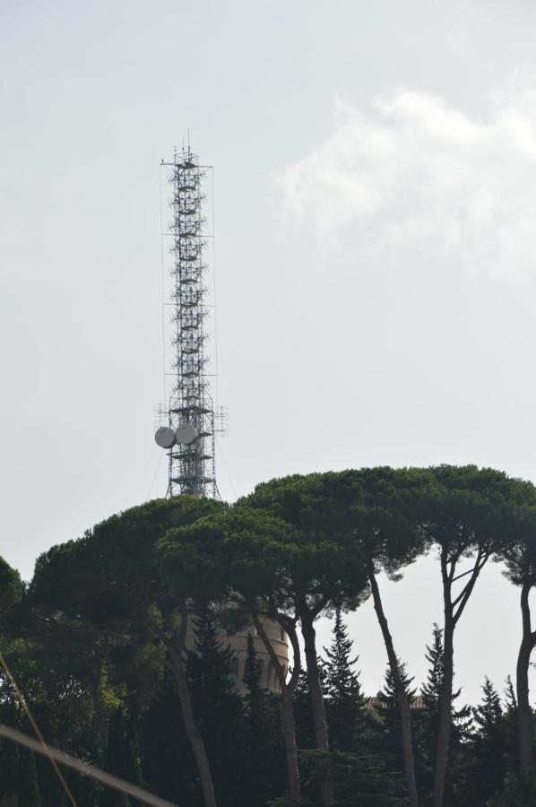 B&B Ad Maiora Roma Buitenkant foto